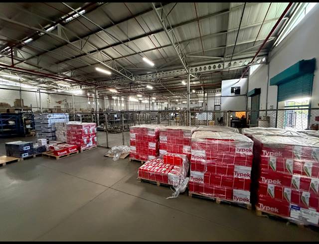 3,300M² WAREHOUSE TO LET IN HALFWAY HOUSE